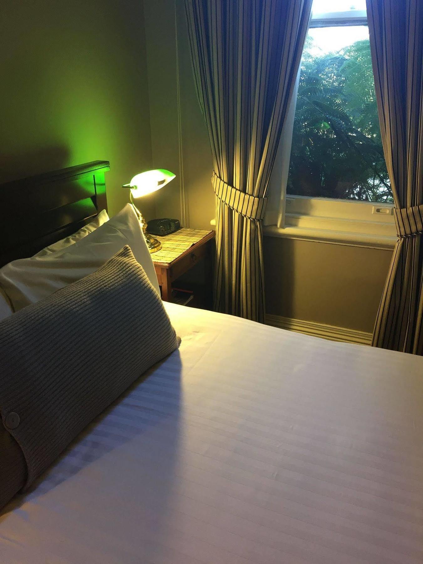 Clydesdale Manor Bed and Breakfast Χόμπαρτ Εξωτερικό φωτογραφία