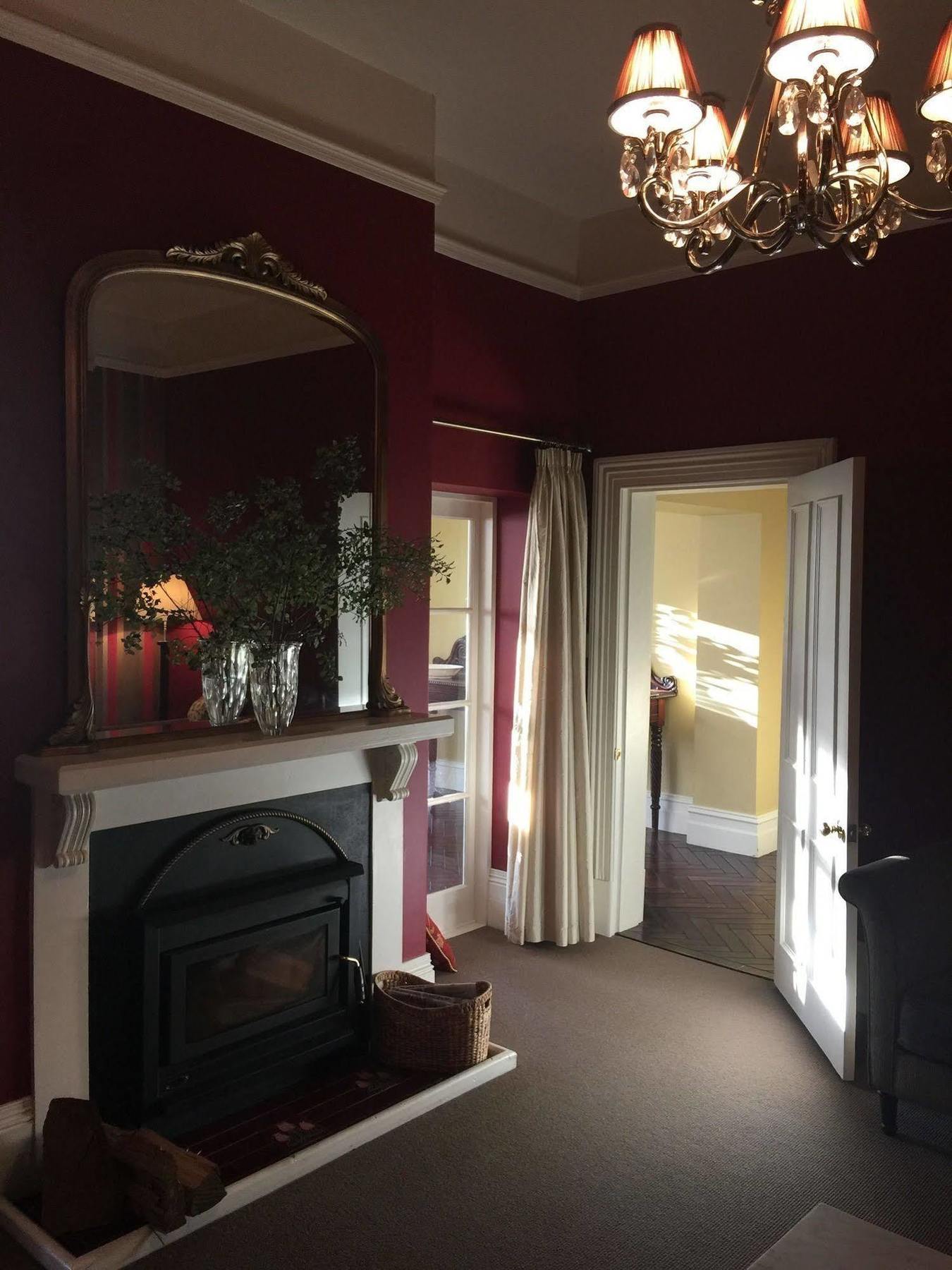 Clydesdale Manor Bed and Breakfast Χόμπαρτ Εξωτερικό φωτογραφία
